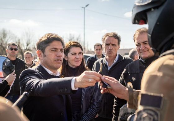 Moreno: Kicillof inauguró una nueva secundaria y cuestionó el ajuste nacional