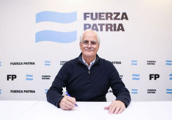 Fuerza Patria: unidad peronista con nombres del kirchnerismo, el massismo y los movimientos sociales