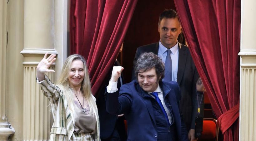 La justicia investiga los créditos millonarios del Banco Nación a funcionarios de la Libertad Avanza