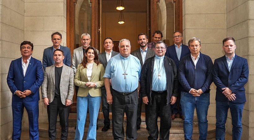 Intendentes y la Iglesia alertan por una profundización de la crisis social en el Conurbano