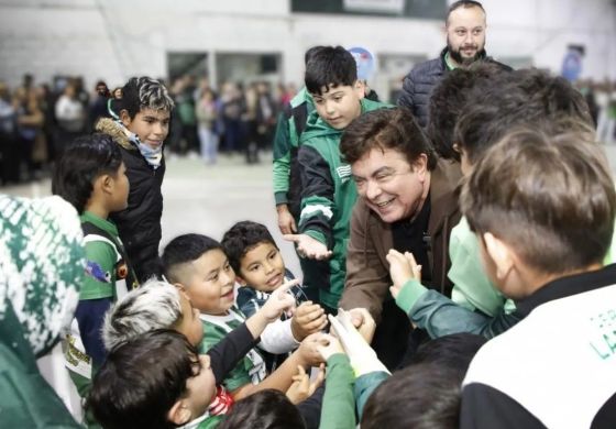 Fernando Espinoza destacó el rol de los clubes de barrio y los polideportivos para contener a chicos y jóvenes