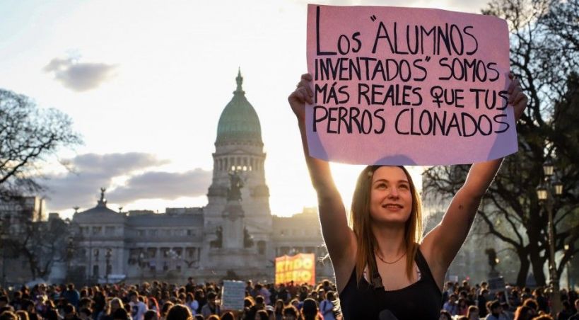 El Presupuesto de Milei asfixia a los más vulnerables: universidades, salud y discapacidad