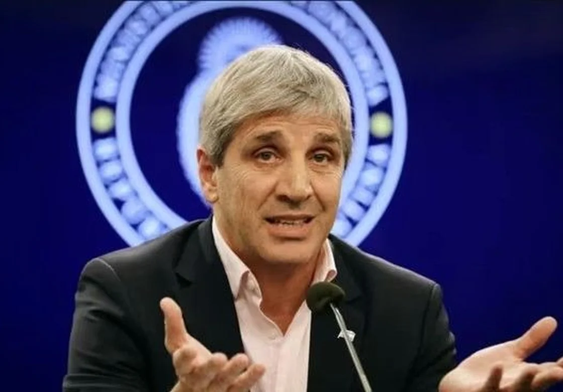 Luis Caputo con las horas contadas